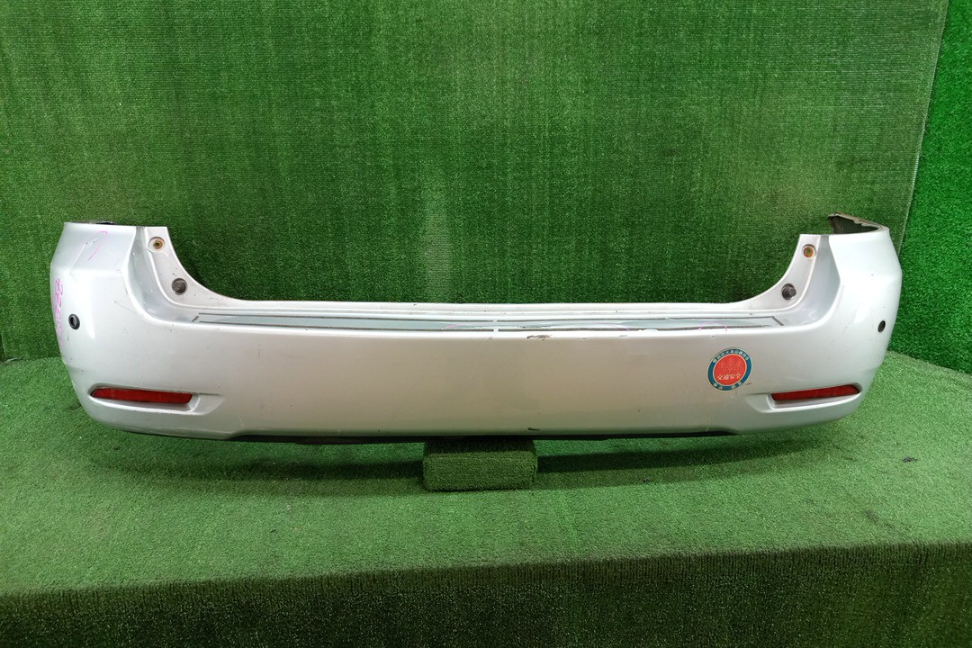Бампер задний TOYOTA COROLLA FIELDER NZE121G, ZZE123G, ZZE124G, ZZE122G, NZE124G 16480 1 ракурс Бампер задний TOYOTA COROLLA FIELDER NZE121G, ZZE123G, ZZE124G, ZZE122G, NZE124G 16480 1 ракурс