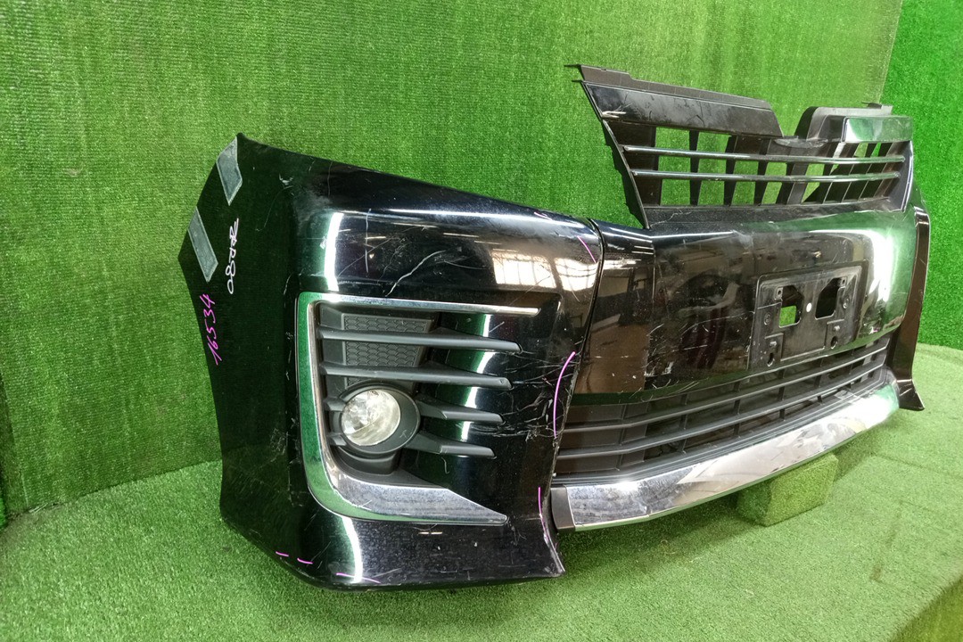 Бампер передний TOYOTA VOXY ZRR80G 16534 3 ракурс