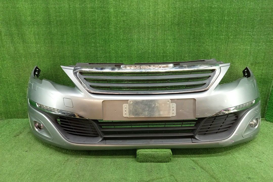 Бампер передний PEUGEOT 308 T9 WAGON 1 ракурс
