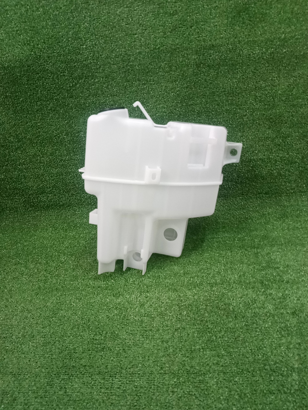 Бачок омывателя LEXUS ES300H AXZH10 85355-33230 4 ракурс