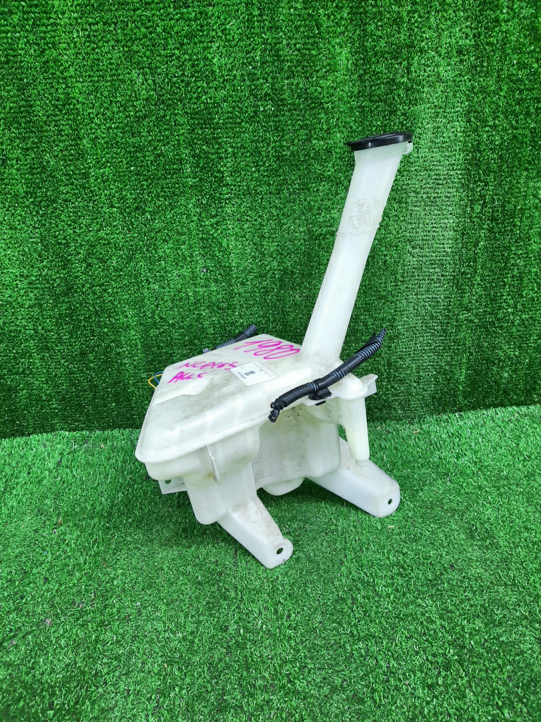 Бачок омывателя TOYOTA PROBOX NCP165V 1980 1 ракурс