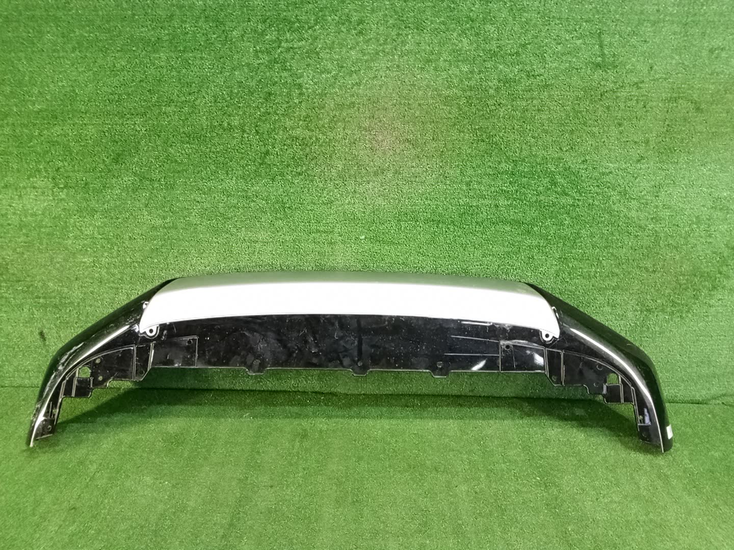  HONDA VEZEL RV3 71161-3M0-J0 2 ракурс