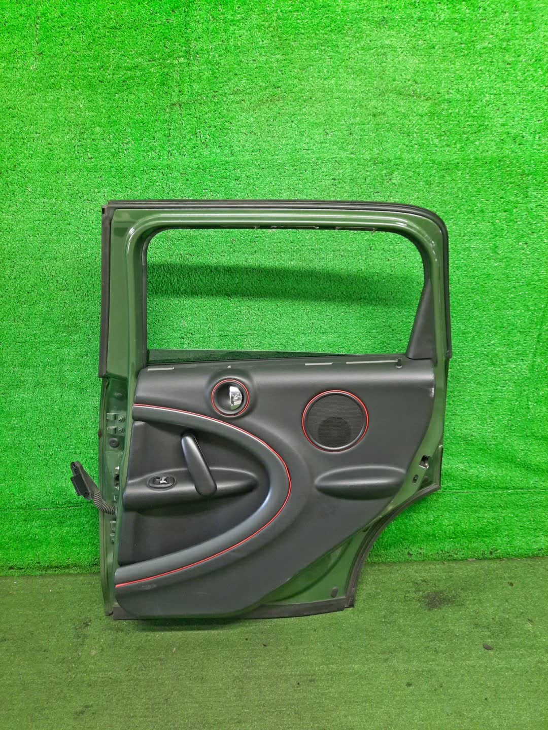 Дверь правая задняя MINI COUNTRYMAN R60 8273 3 ракурс