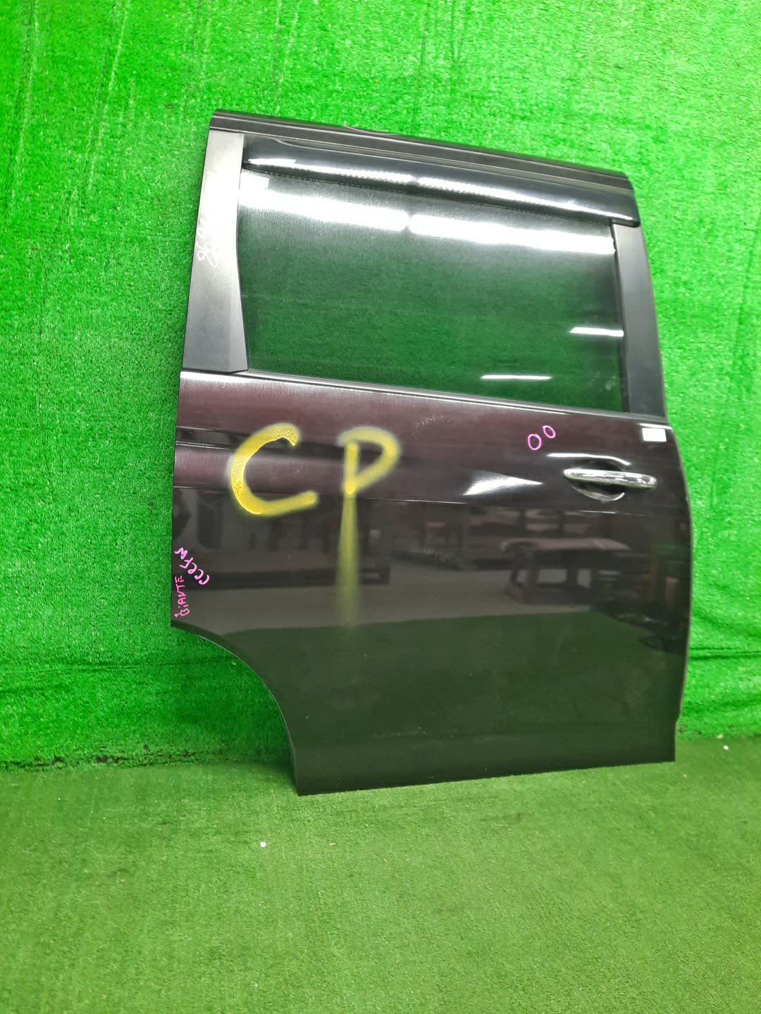 Дверь правая задняя MAZDA BIANTE CCEAW, CCEFW, CCFFW, CC3FW 8696 1 ракурс