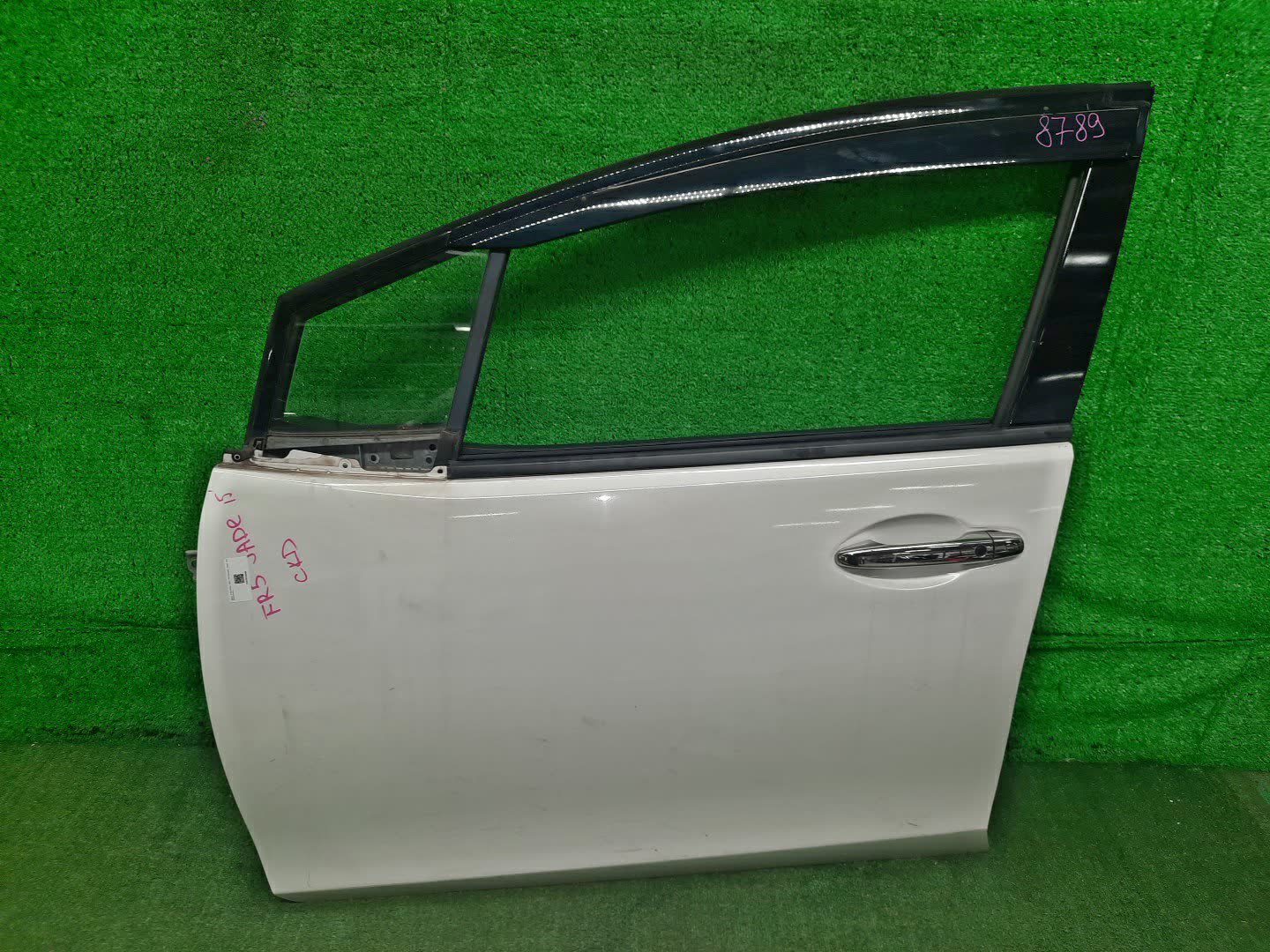 Дверь левая передняя HONDA JADE FR5 8789 1 ракурс Дверь левая передняя HONDA JADE FR5 8789 1 ракурс