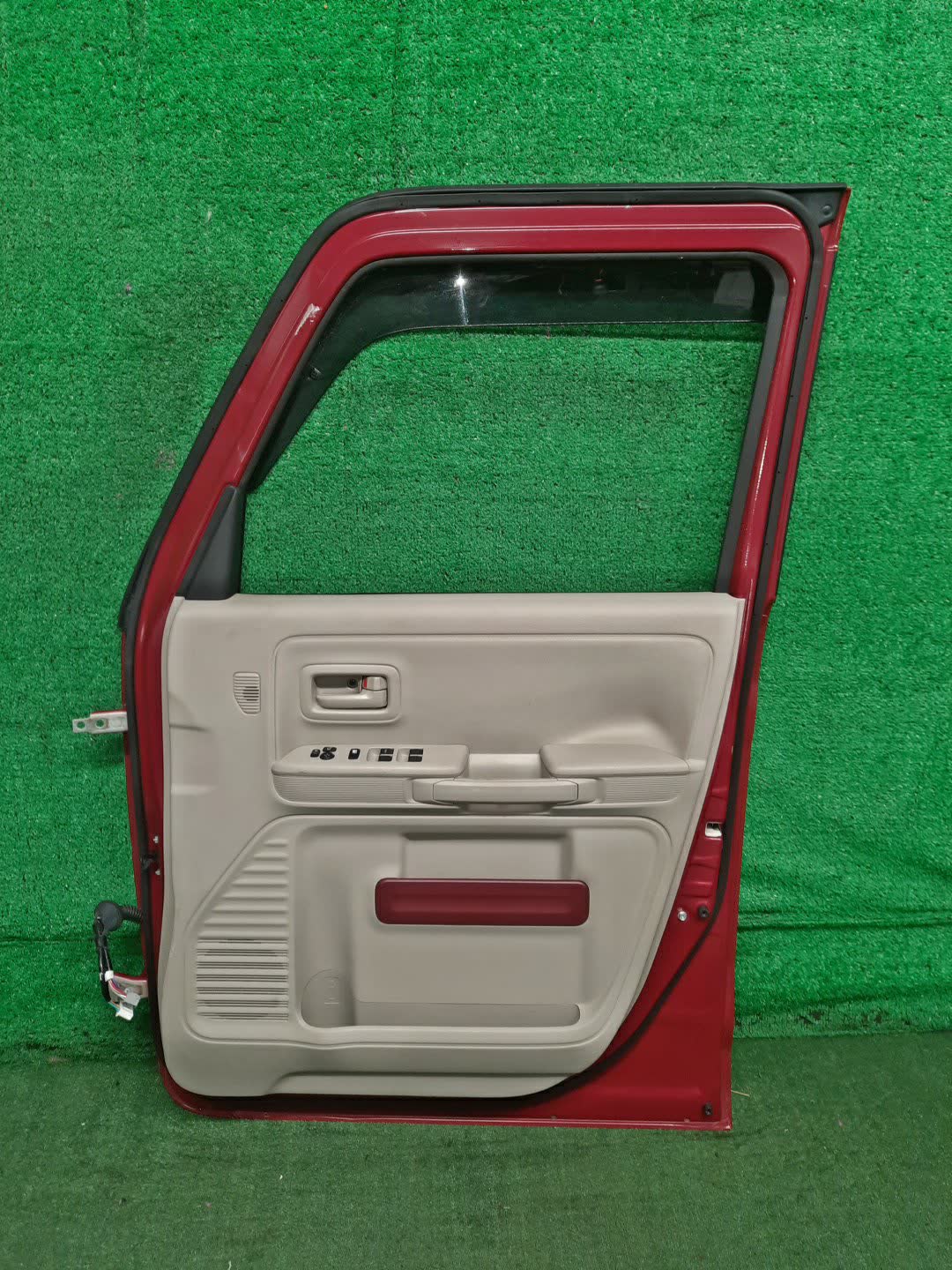 Дверь правая передняя SUZUKI SPACIA MK53S 7811 2 ракурс
