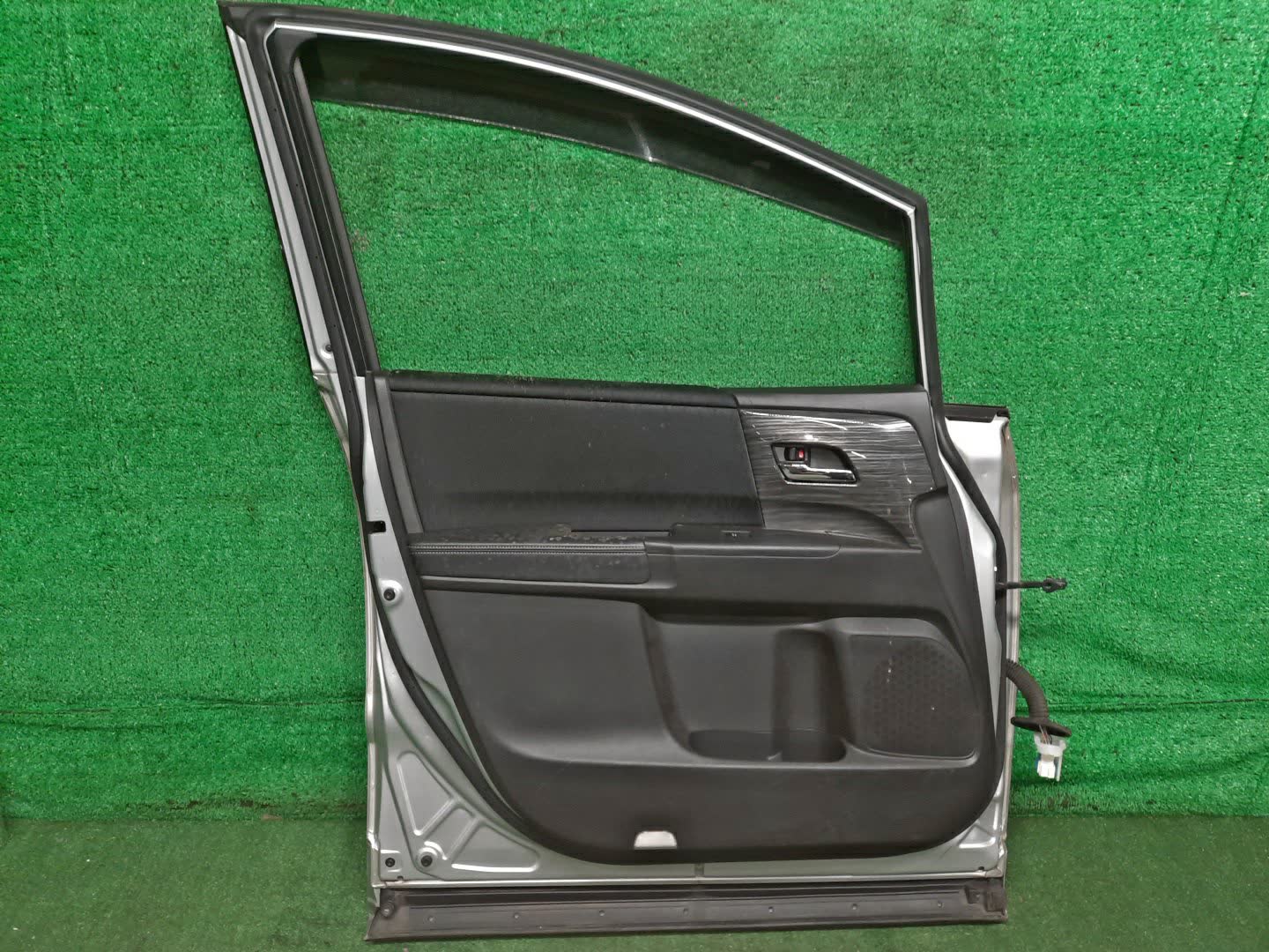 Дверь левая передняя HONDA ODYSSEY RC1 8883 5 ракурс