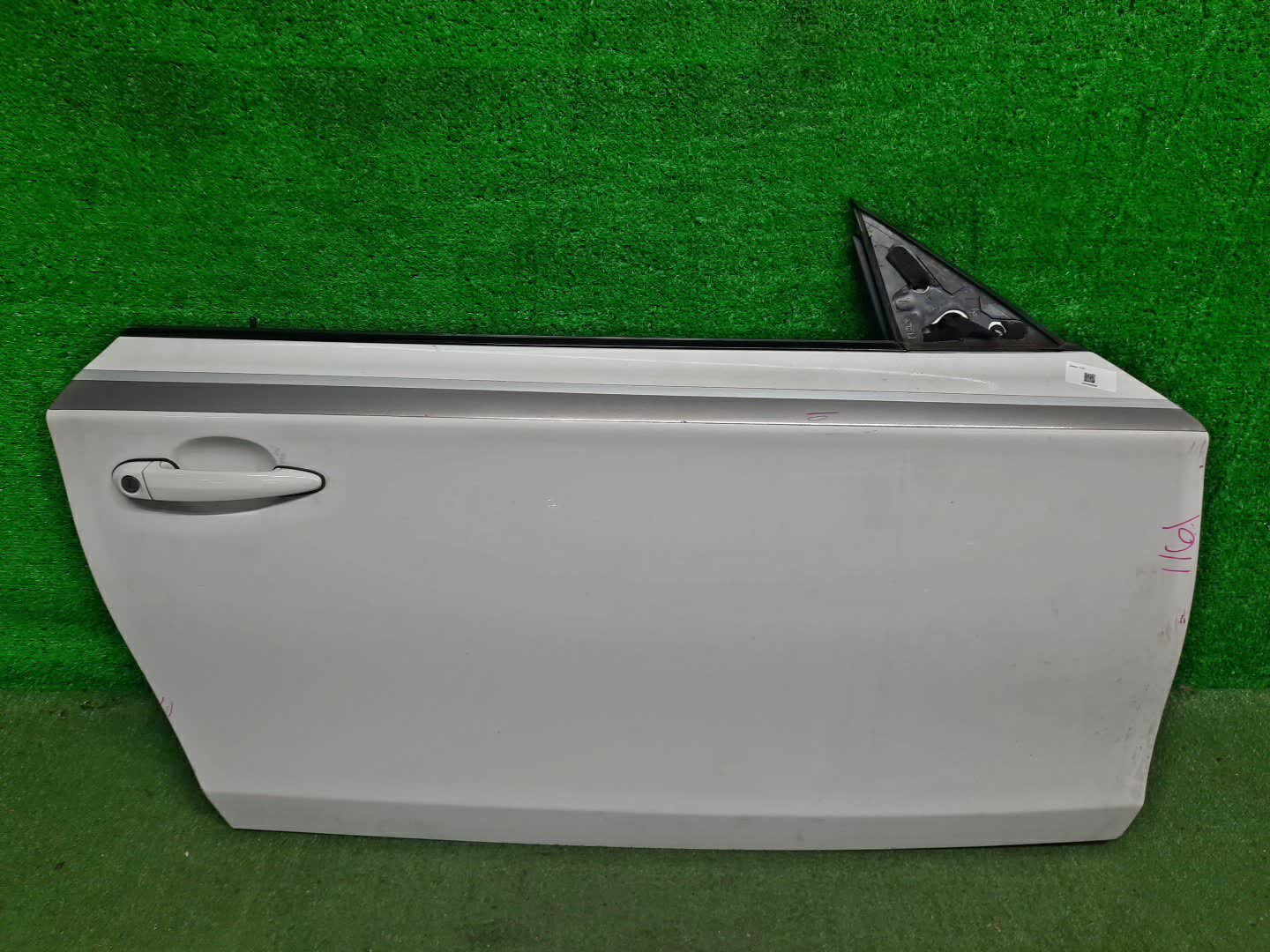 Дверь правая передняя BMW 1-Series E82 1161 1 ракурс