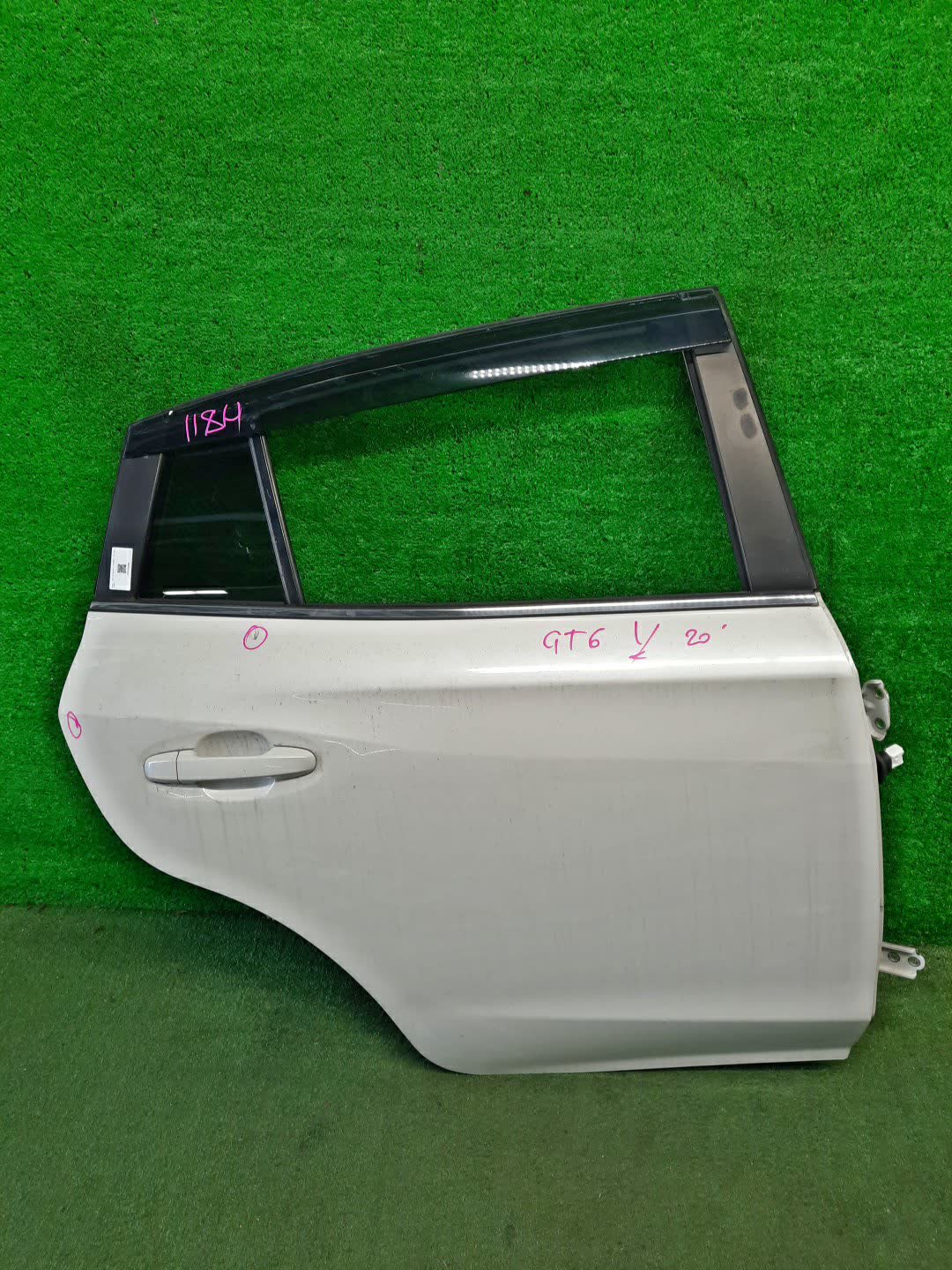 Дверь правая задняя SUBARU IMPREZA GT3, GT2, GT6, GT7 1184 1 ракурс