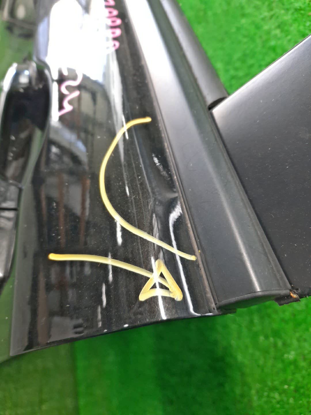 Дверь левая передняя TOYOTA NOAH, VOXY, ESQUIRE ZWR80G, ZRR85W, ZRR80W, ZWR80W, ZRR80G, ZRR85G , 3ZR-FAE 1674 2 ракурс