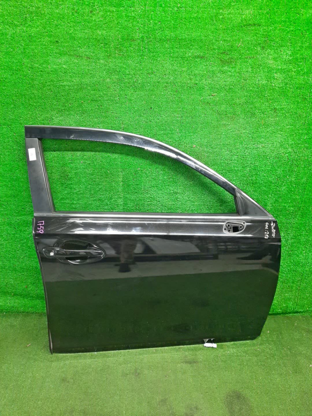 Дверь правая передняя LEXUS CT200H ZWA10 1759 1 ракурс