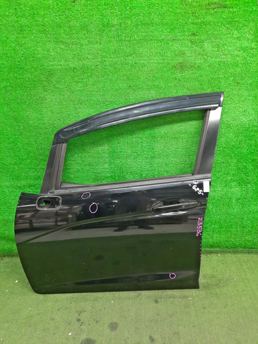 Дверь левая передняя HONDA FIT, SHUTTLE GP6, GP5, GK3, GK5, GK4, GP7, GP8, GK8, GK9 23536 1 ракурс