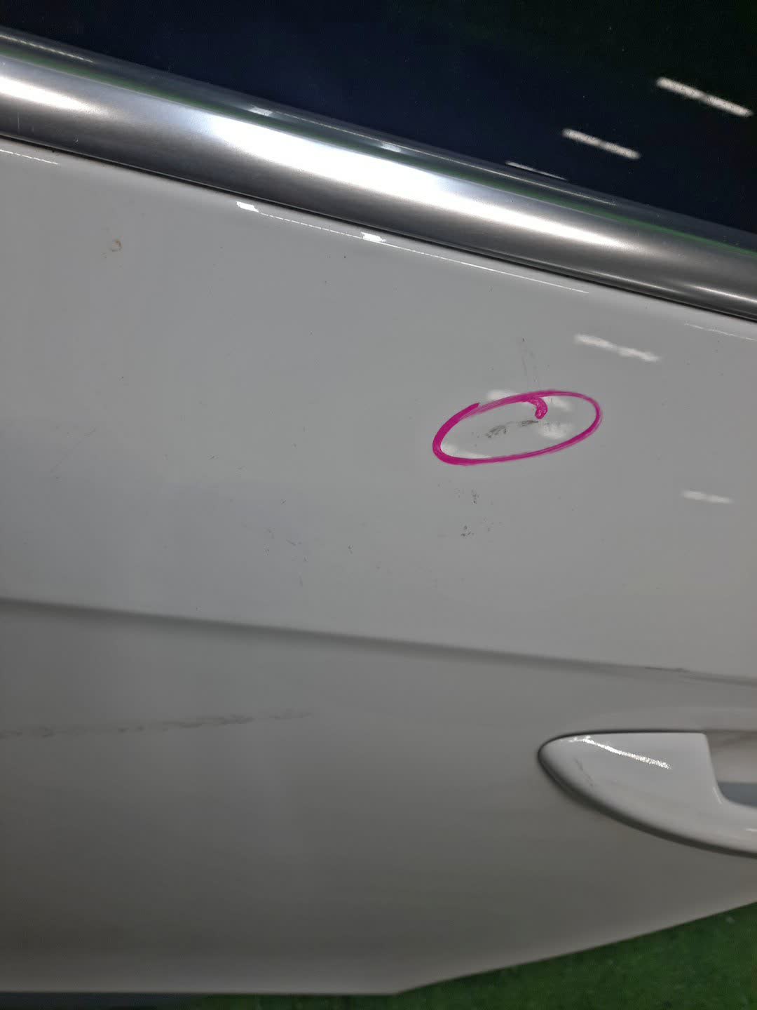 Дверь левая задняя VOLKSWAGEN PASSAT 365 24181 2 ракурс