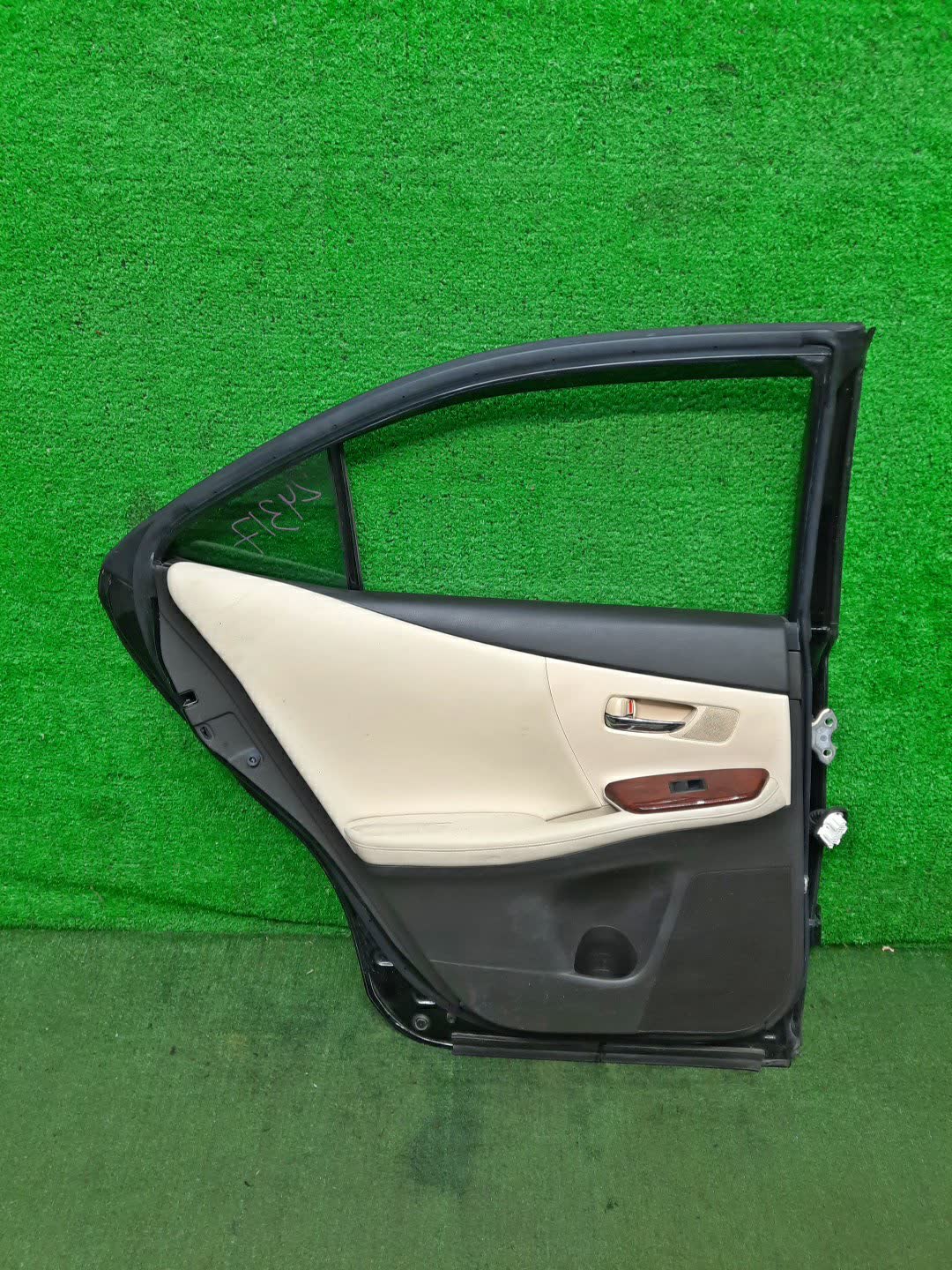 Дверь левая задняя LEXUS HS250H ANF10 24317 4 ракурс