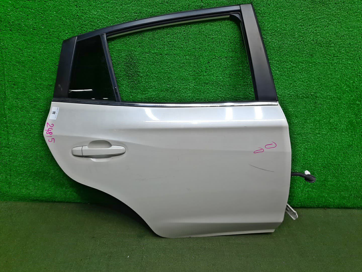 Дверь правая задняя SUBARU IMPREZA GT3, GT2, GT6, GT7 24815 1 ракурс