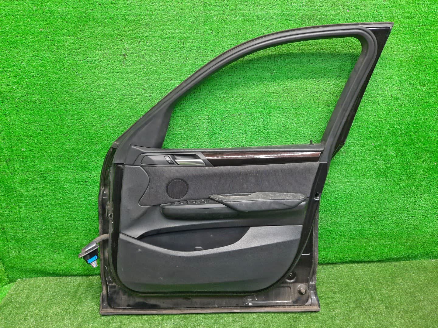 Дверь правая передняя BMW X3 F25 25179 4 ракурс