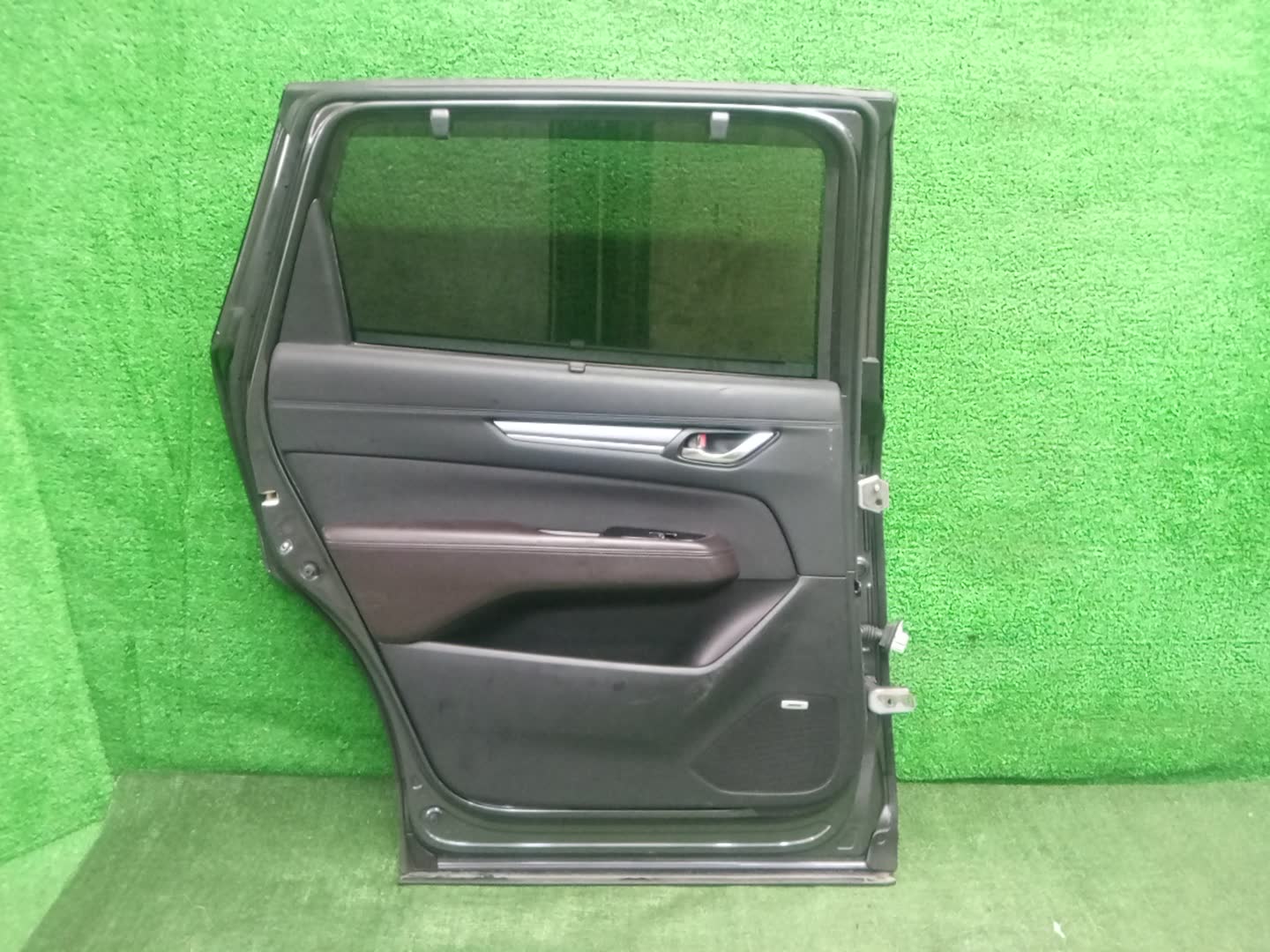 Дверь левая задняя MAZDA CX-8 KG2P, KG5P 25602 5 ракурс