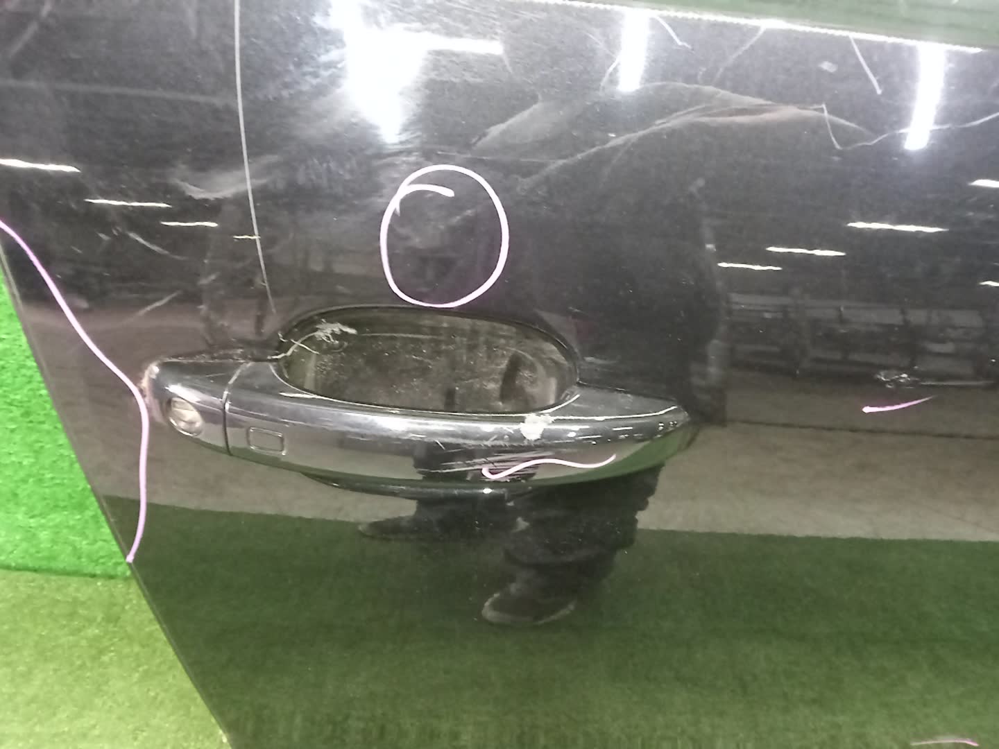 Дверь правая передняя AUDI Q5 8RB 8R0831052E 2 ракурс