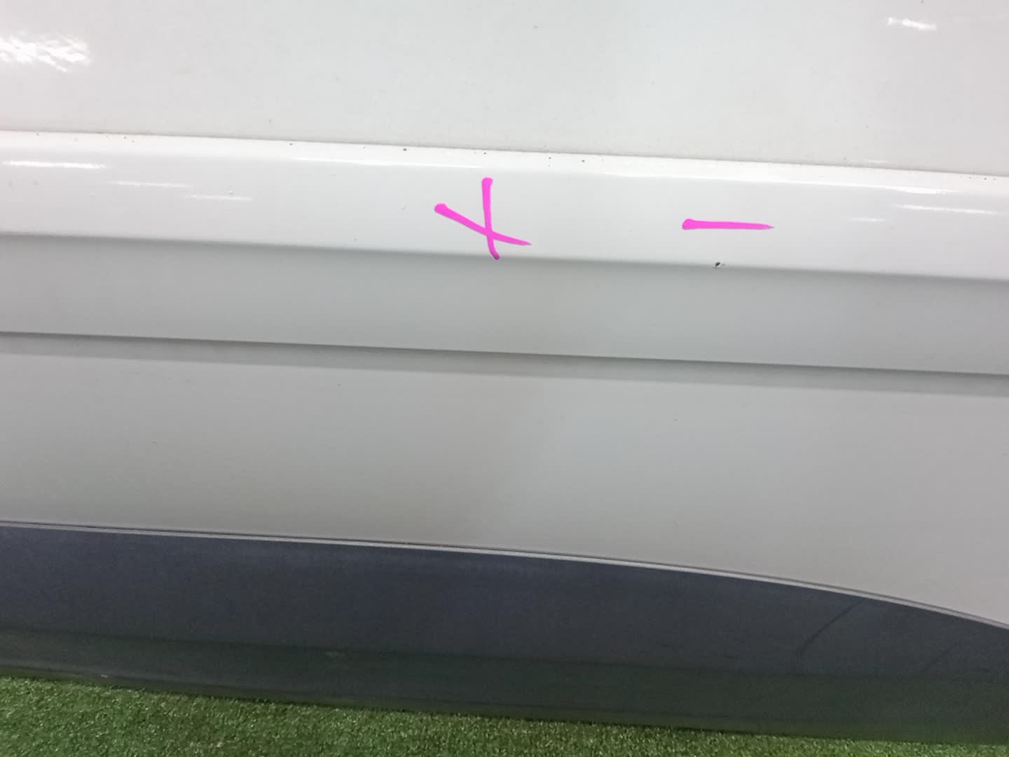 Дверь левая задняя VOLKSWAGEN TIGUAN 5N1, 5N2 5N0833055A 4 ракурс