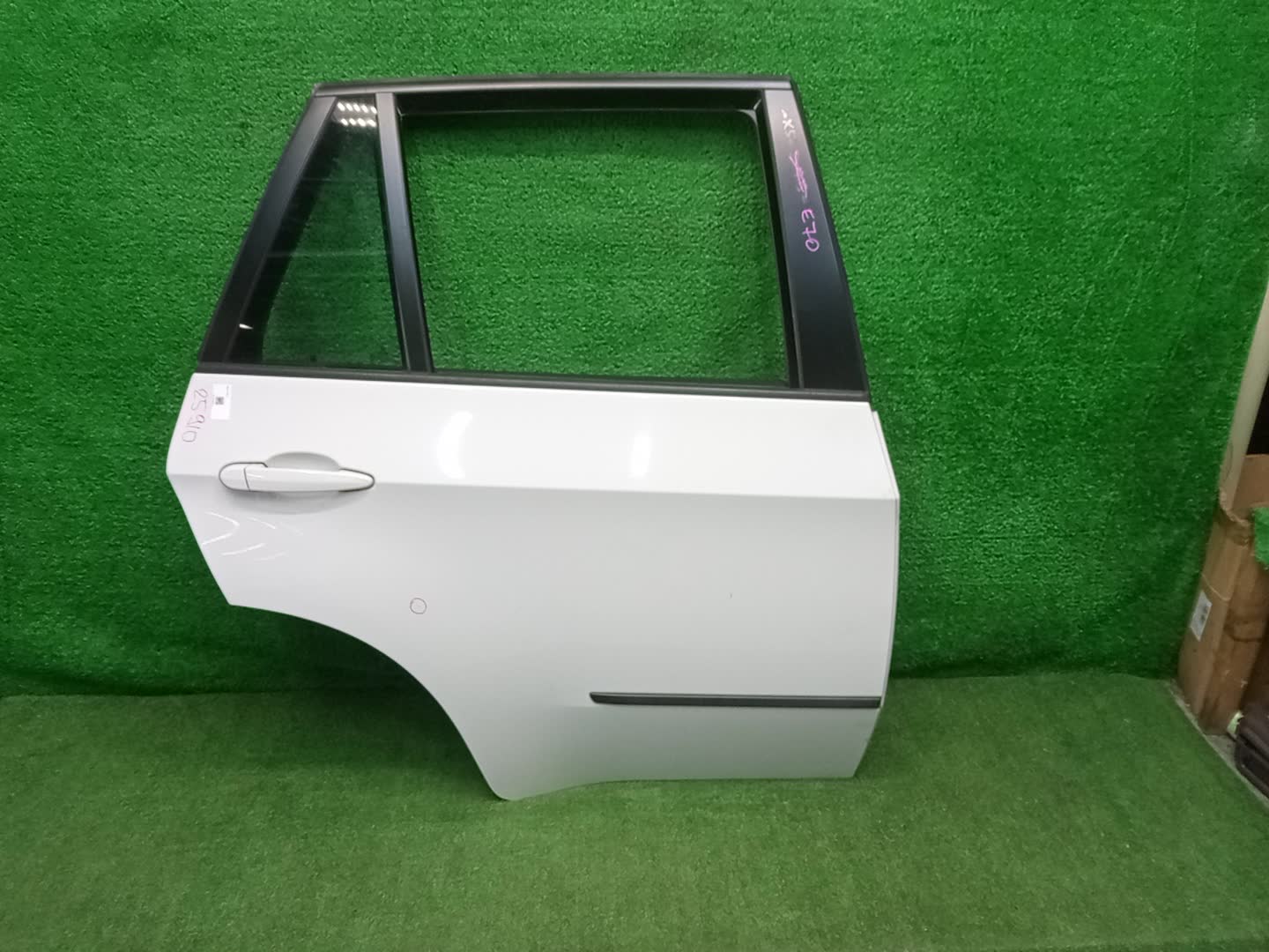 Дверь правая задняя BMW X5 E70 25910 1 ракурс