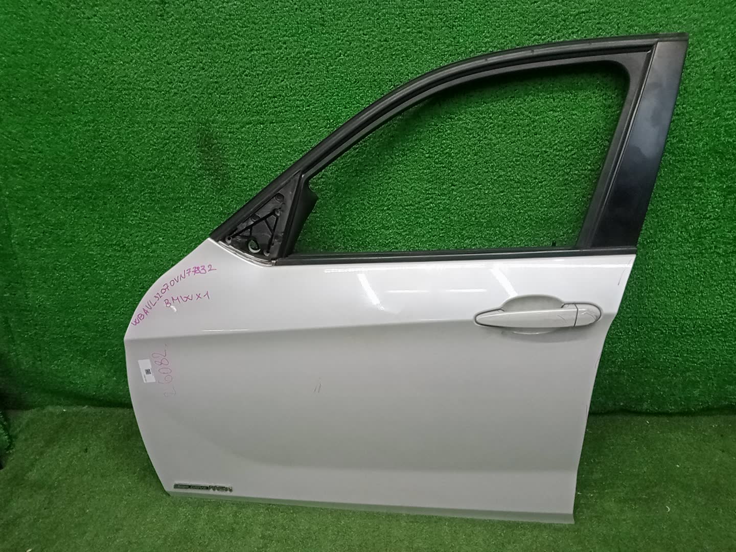 Дверь левая передняя BMW X1 E84 26082 1 ракурс
