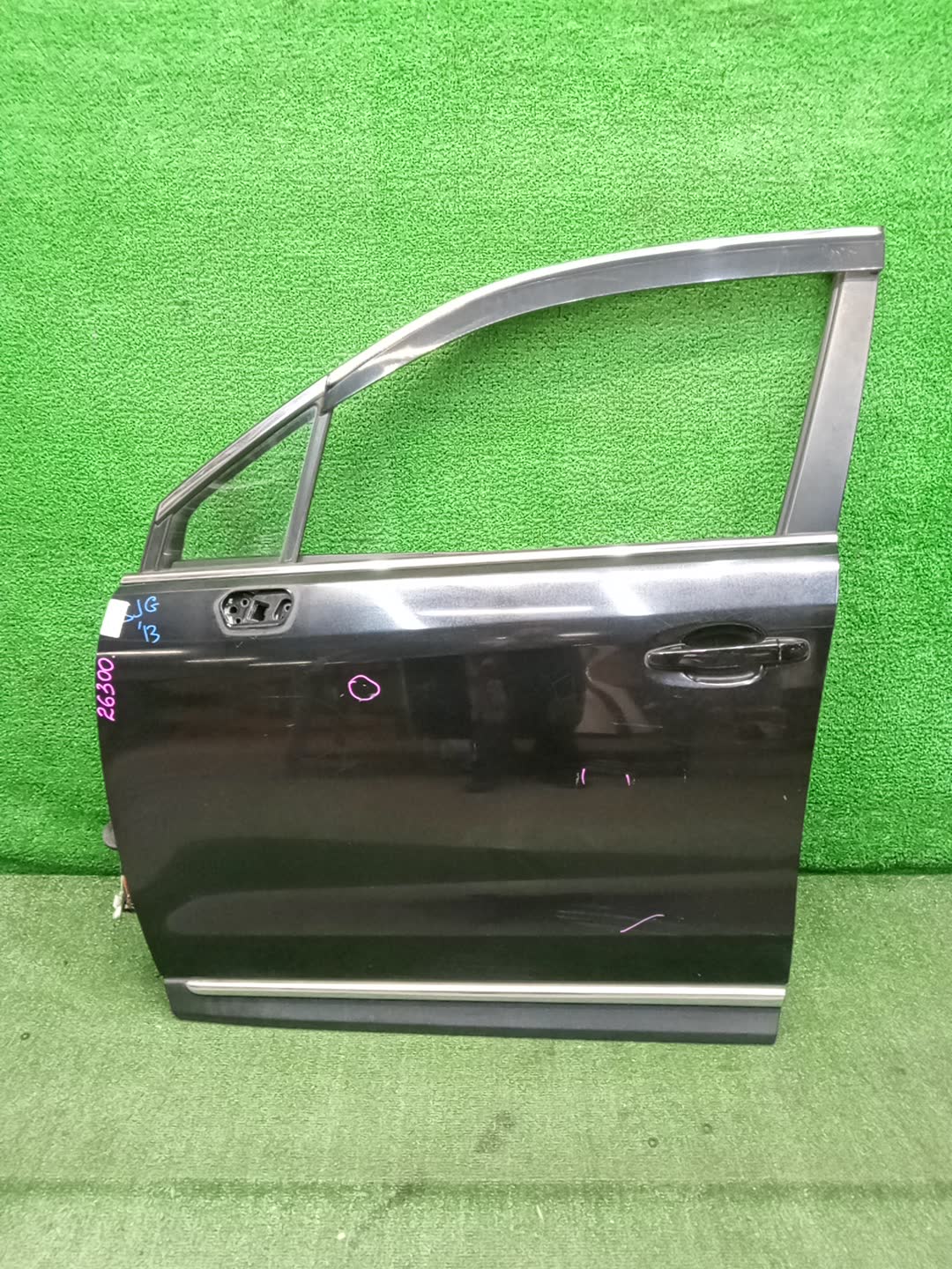 Дверь левая передняя SUBARU FORESTER SJ9, SJ5, SJG 26300 1 ракурс