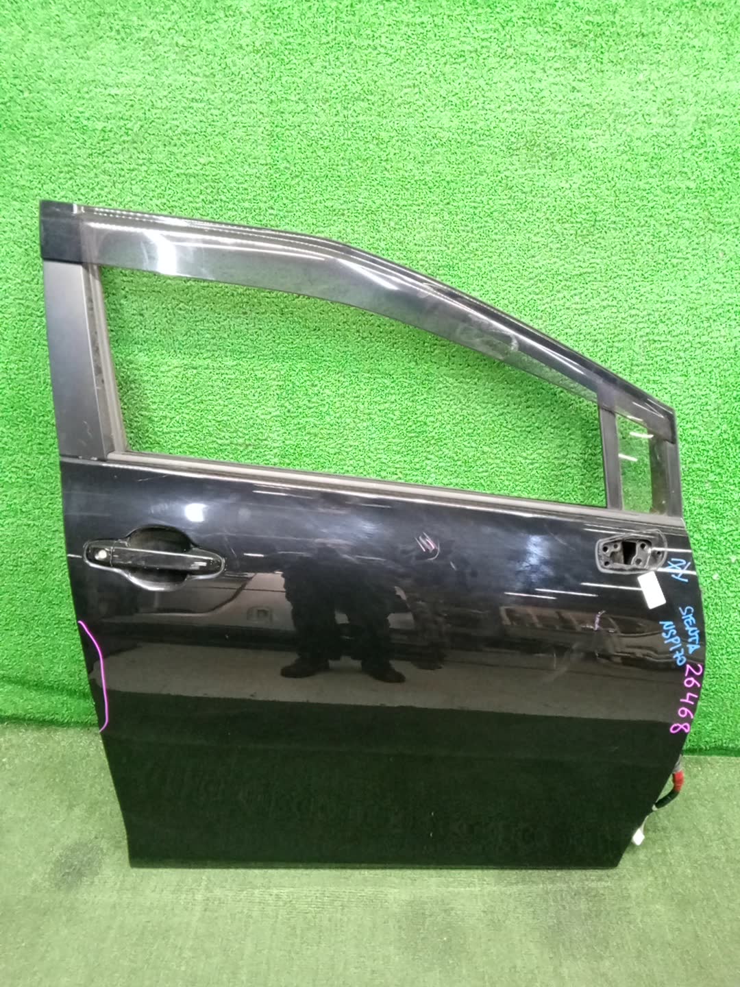 Дверь правая передняя TOYOTA SIENTA NSP172G, NSP170G, NCP175G, NHP170G 26468 1 ракурс Дверь правая передняя TOYOTA SIENTA NSP172G, NSP170G, NCP175G, NHP170G 26468 1 ракурс
