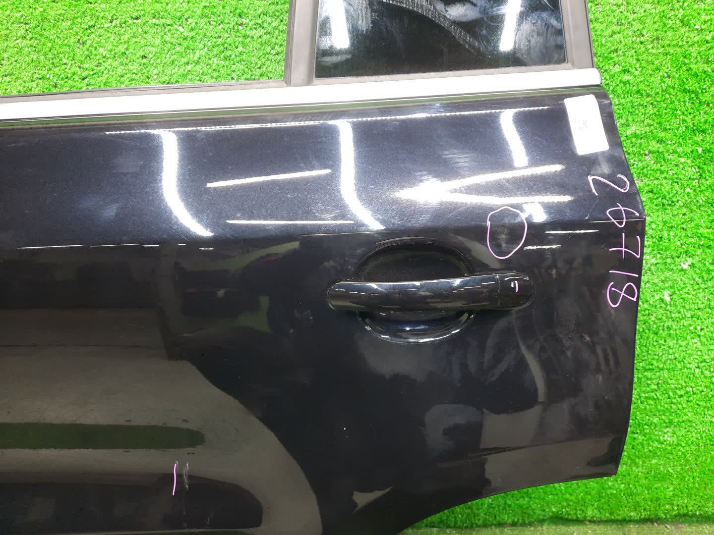 Дверь левая задняя VOLKSWAGEN TIGUAN 5N1, 5N2 5N0833055A 2 ракурс