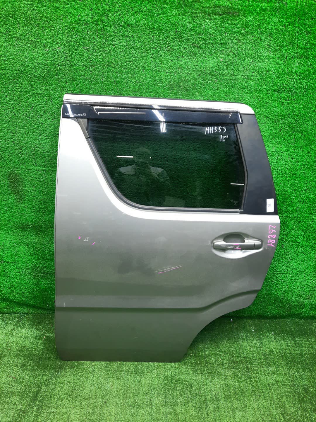 Дверь левая задняя SUZUKI WAGON R MH55S 26881 1 ракурс Дверь левая задняя SUZUKI WAGON R MH55S 26881 1 ракурс