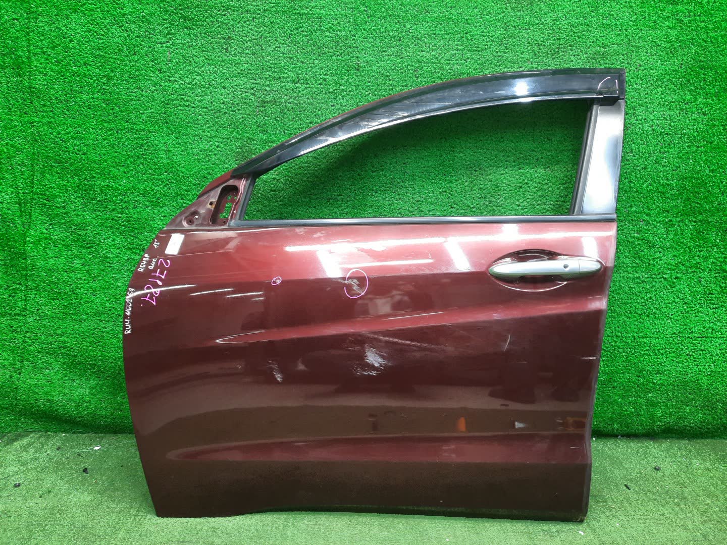 Дверь левая передняя HONDA VEZEL RU1, RU3, RU4, RU2 27187 1 ракурс