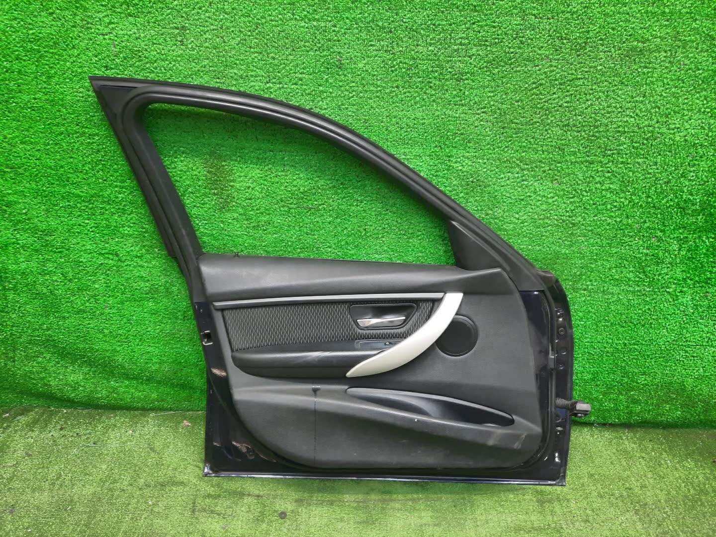 Дверь левая передняя BMW 320d, 335i, 318d, 330d, 335d, 316d, 3-Series, 328i, 320i, 316i F30, F31 27200 2 ракурс