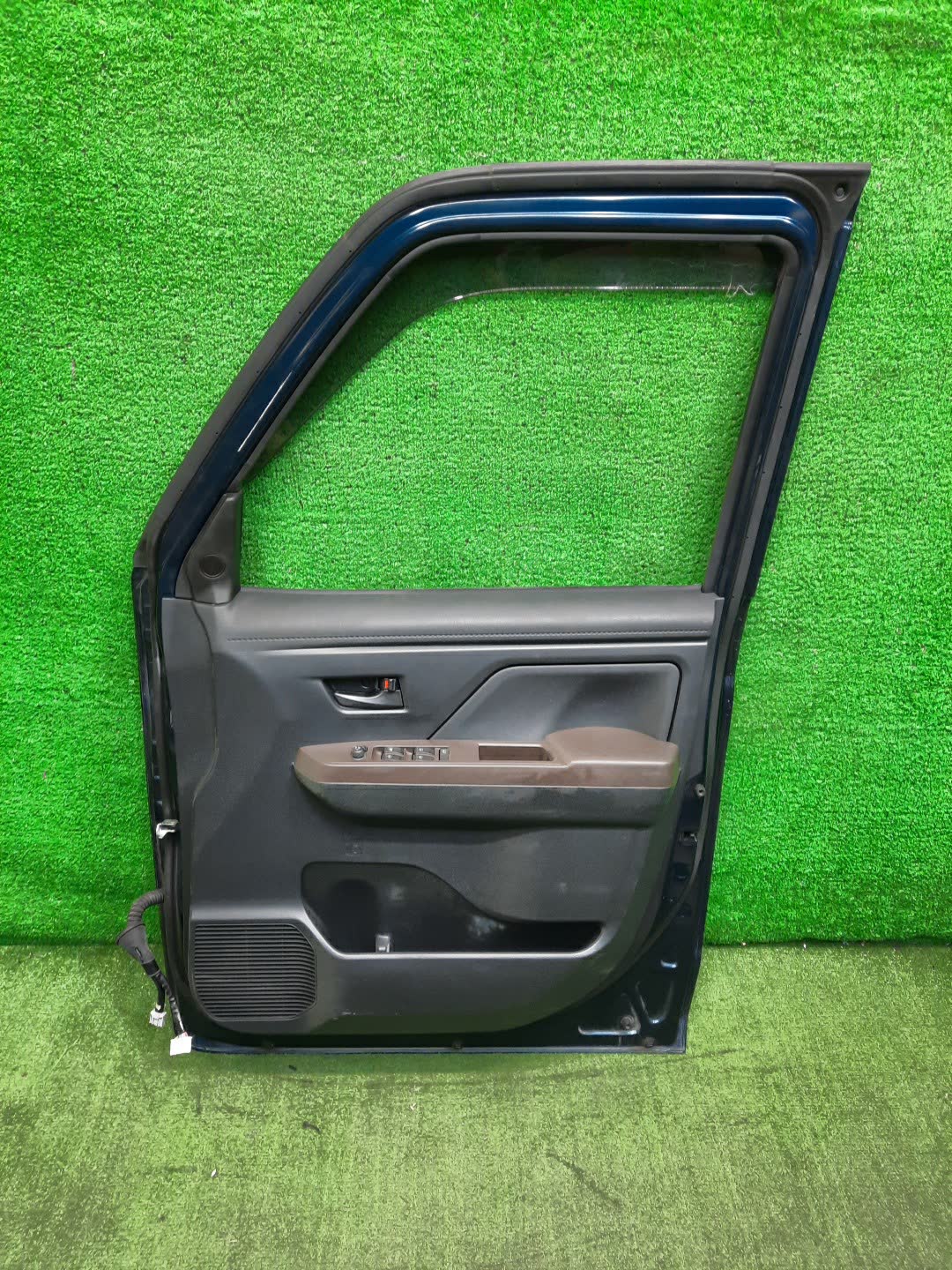 Дверь правая передняя TOYOTA THOR, JUSTY, TANK, ROOMY M910S, M900S, M900F, M910F, M910A, M900A 27241 4 ракурс