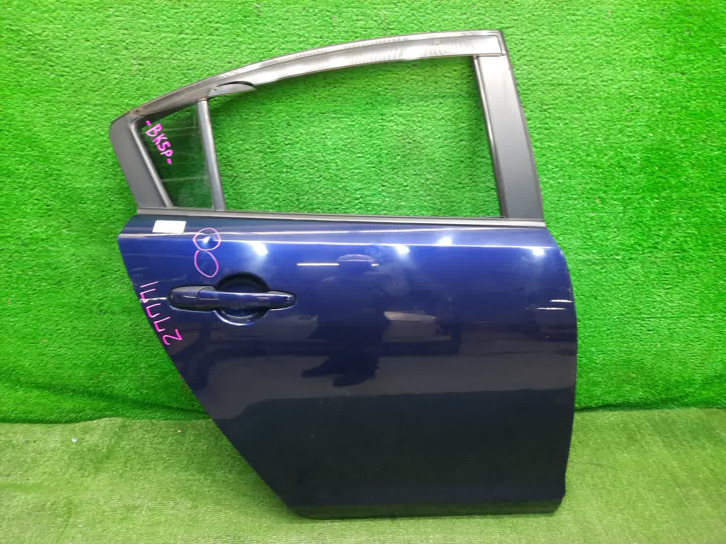 Дверь правая задняя MAZDA AXELA, MAZDA 3, 3 BK5P, BK3P, BKEP, BK SEDAN 1 ракурс