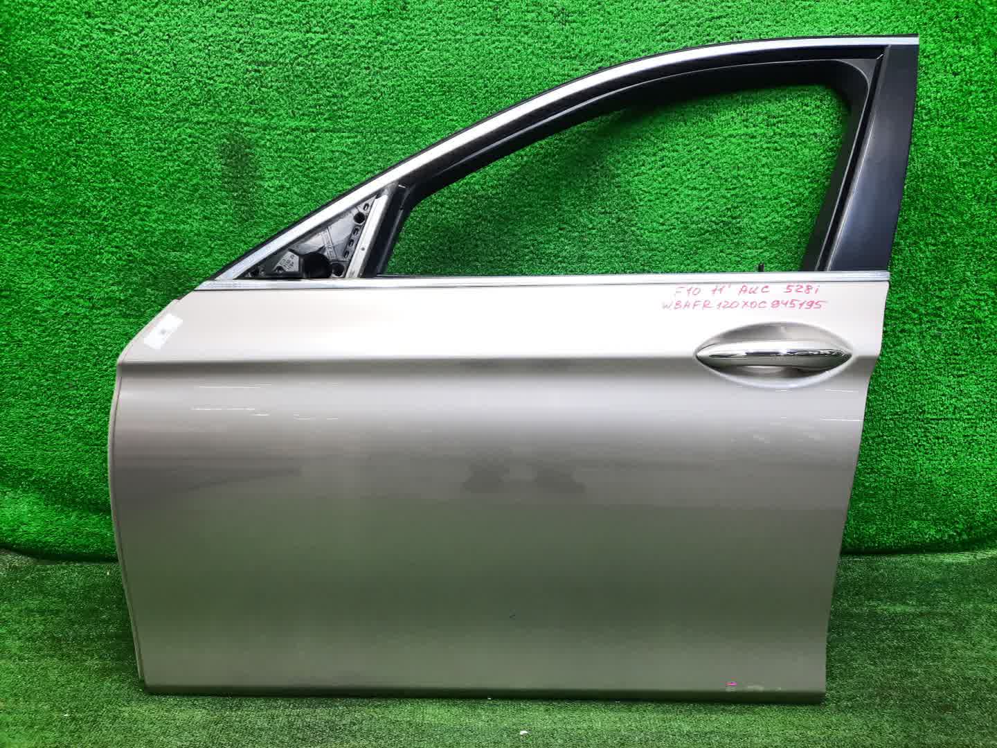 Дверь левая передняя BMW 520d, 525d, 530d, 535d, 550d, 5-Series, 535i, 528i, 530i, 520i, 523i, 550i F11, F10, FZ35, FR35, XG20, FW20, XG28, FP25, FR30, FR44 0132 1 ракурс