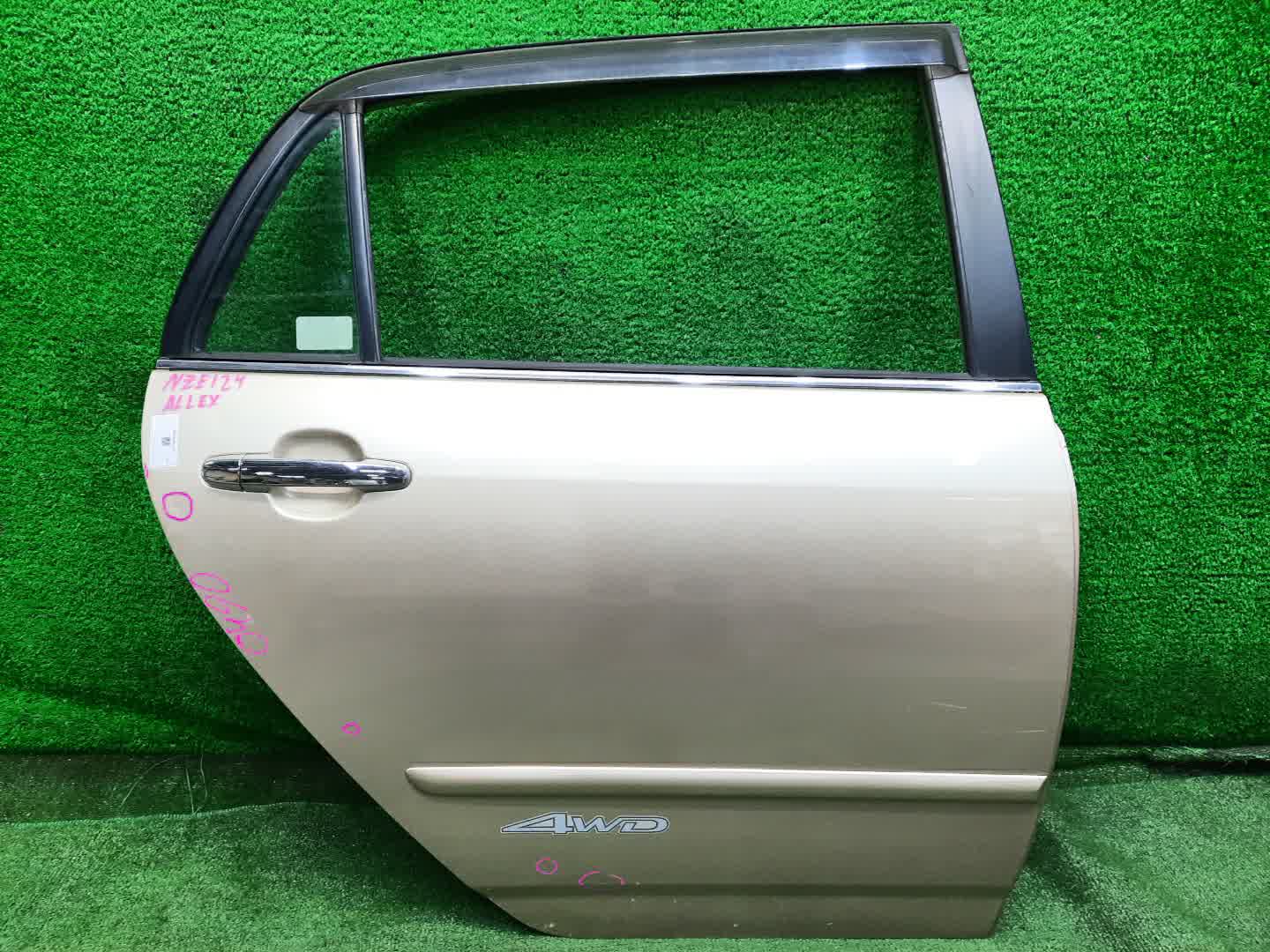 Дверь правая задняя TOYOTA ALLEX, COROLLA RUNX ZZE124, NZE121, NZE120, ZZE122, NZE124, ZZE123 0490 1 ракурс