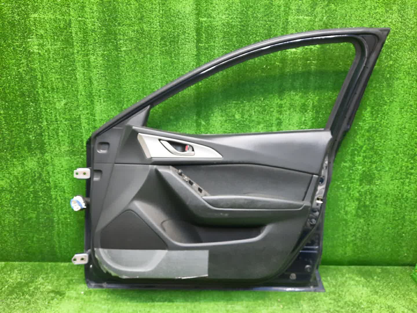 Дверь правая передняя MAZDA AXELA, MAZDA 3, 3 BMLFS, BM6FJ, BM2AS, BM2FP, BM2AP, BM5FP, BM5FS, BM5AS, BM5AP, BM2FS, BYEFP, BMEFS, BM 0598 3 ракурс