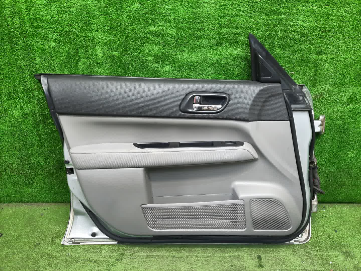 Дверь левая передняя SUBARU FORESTER SG5 0913 5 ракурс