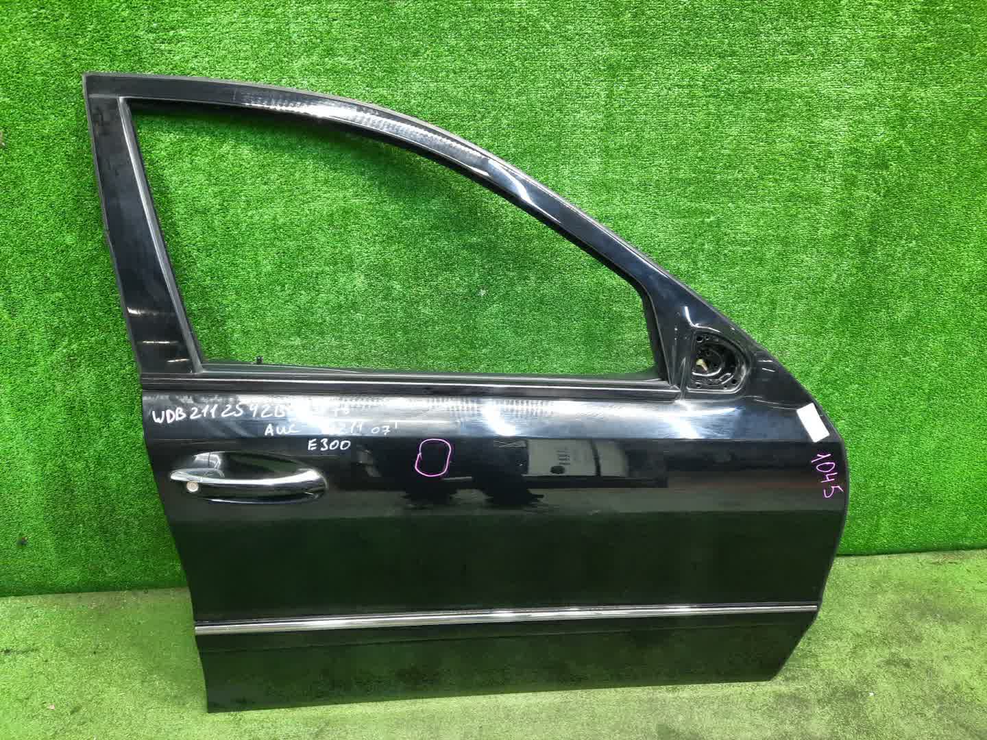 Дверь правая передняя MERCEDES-BENZ E-Class W211 1045 1 ракурс