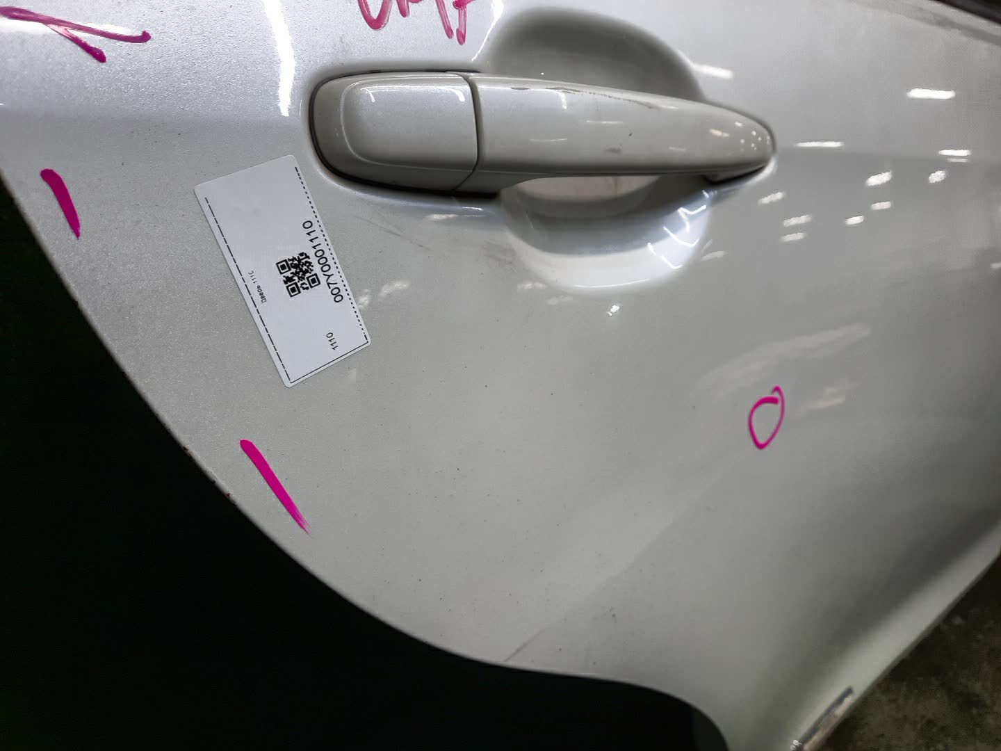 Дверь правая задняя TOYOTA CAMRY, ALTIS AHV40, GSV40, ACV40, ACV45, ACV40N, ACV45N 1110 4 ракурс