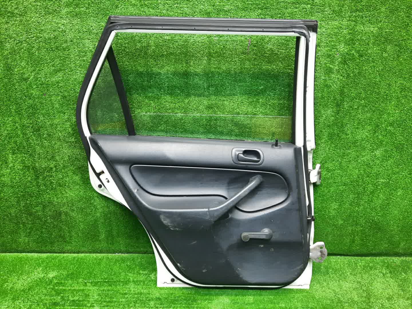Дверь левая задняя HONDA ORTHIA, PARTNER EL2, EL3, EL1, EY7, EY8, EY6, EY9 1152 4 ракурс