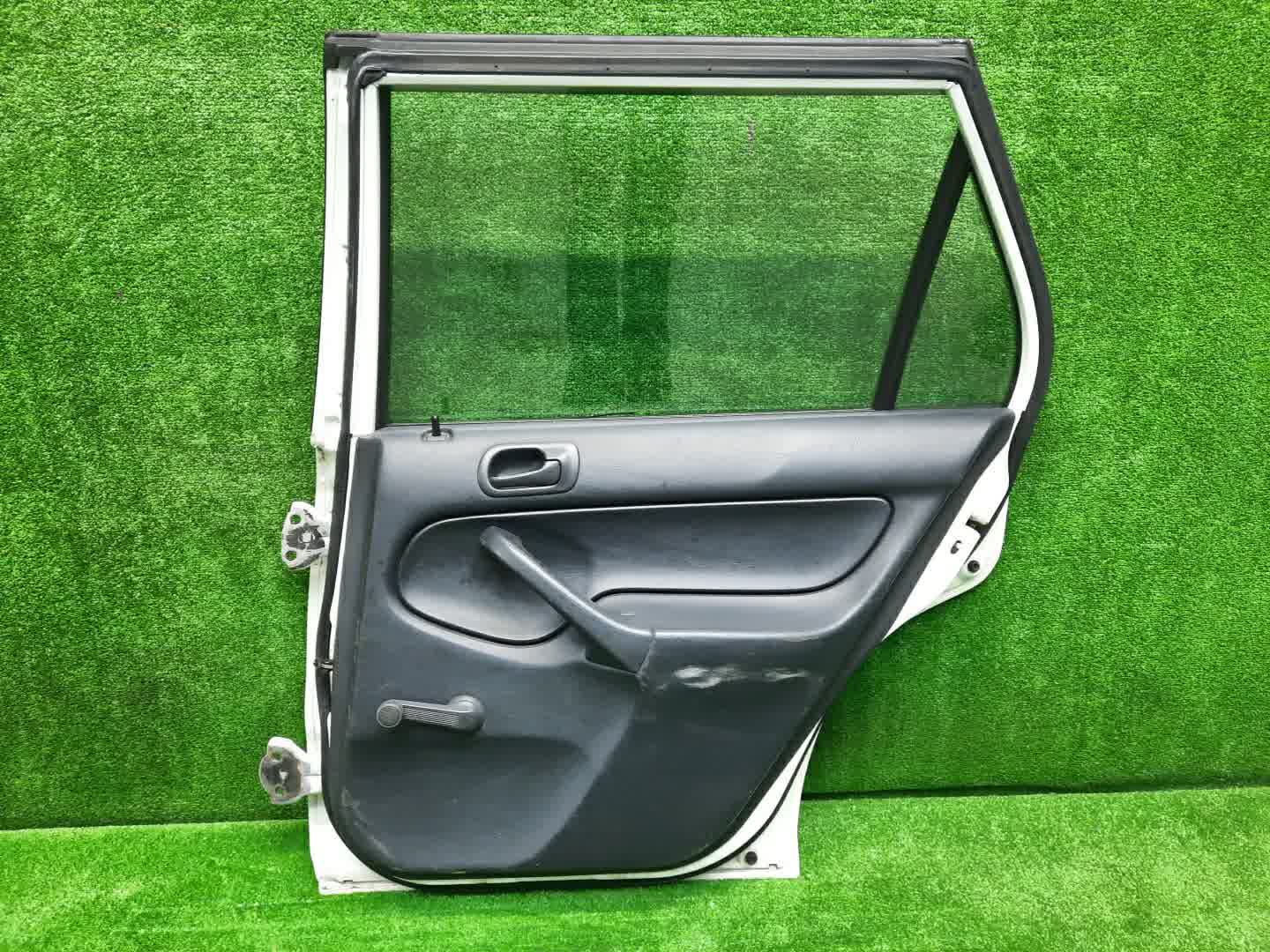 Дверь правая задняя HONDA ORTHIA, PARTNER EL2, EL3, EL1, EY7, EY8, EY6, EY9 1153 4 ракурс