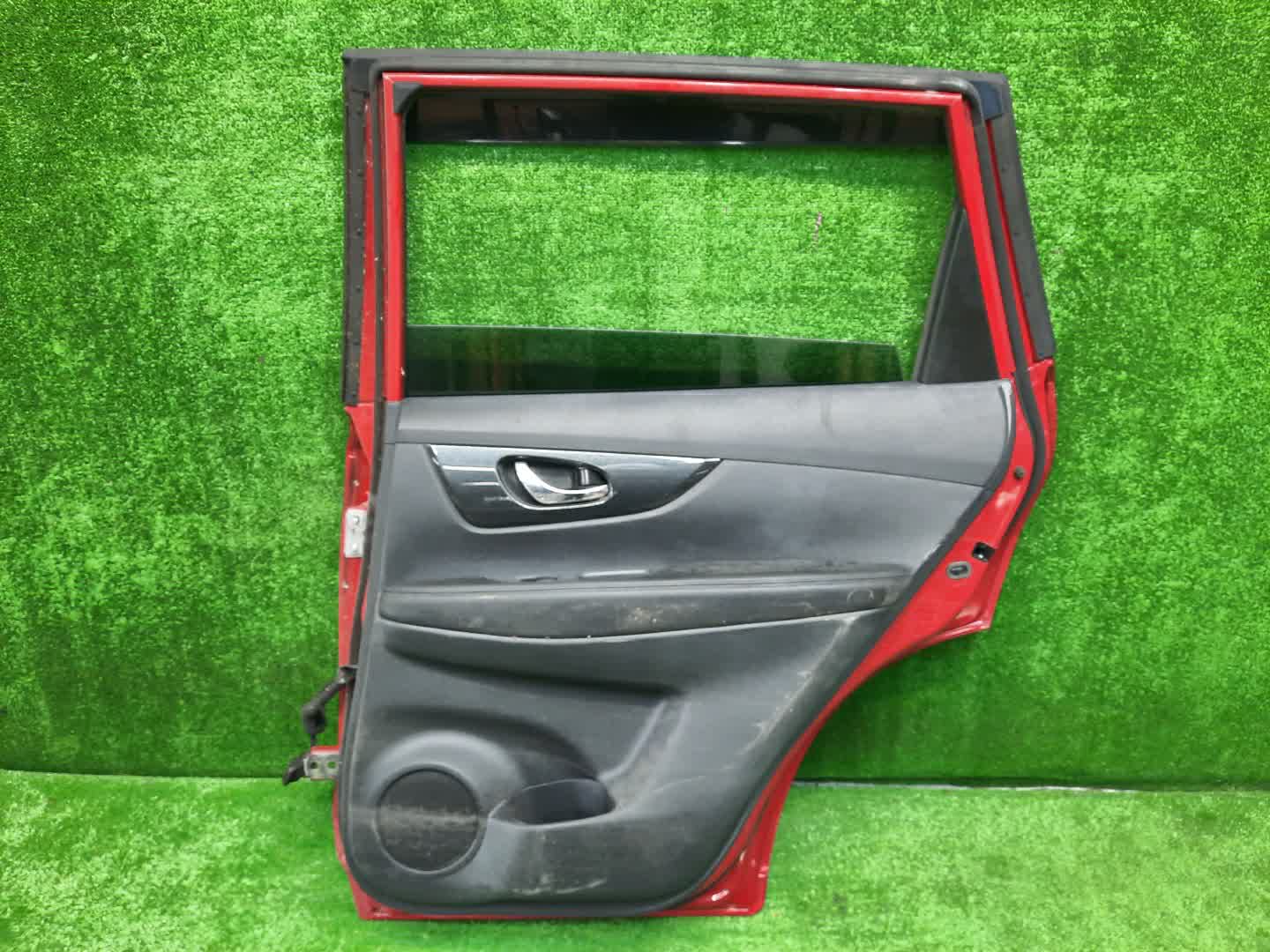 Дверь правая задняя NISSAN X-TRAIL HT32, T32, HNT32, NT32 1190 4 ракурс