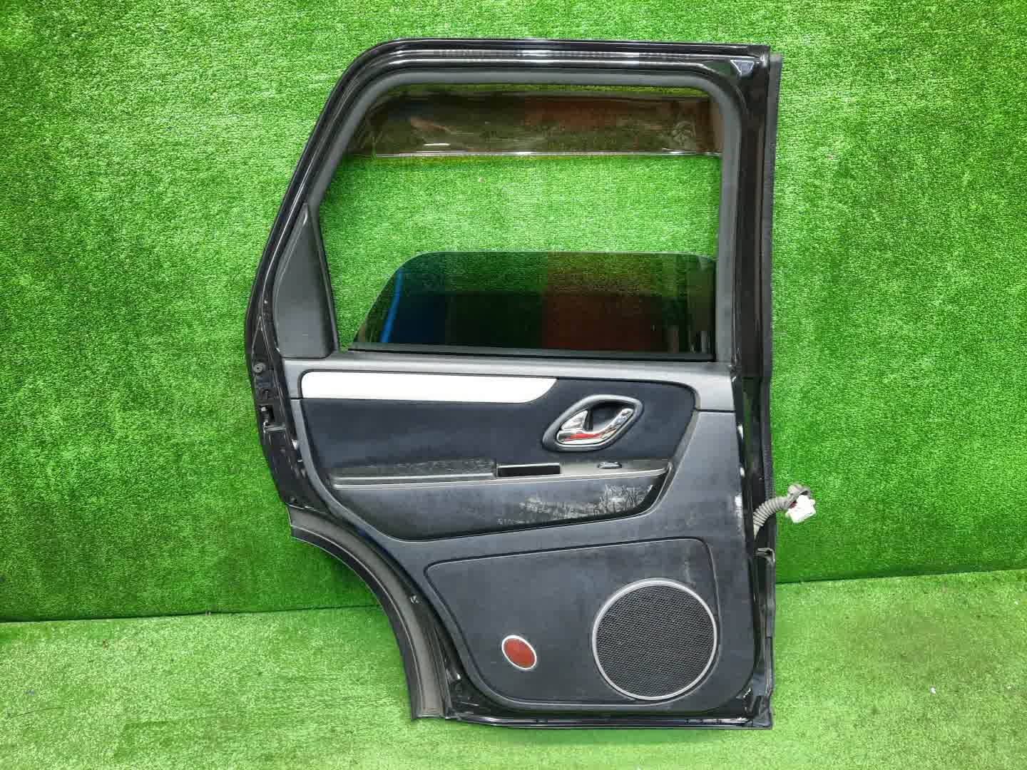 Дверь левая задняя FORD ESCAPE LFAL3F, LFAL3P 1313 2 ракурс
