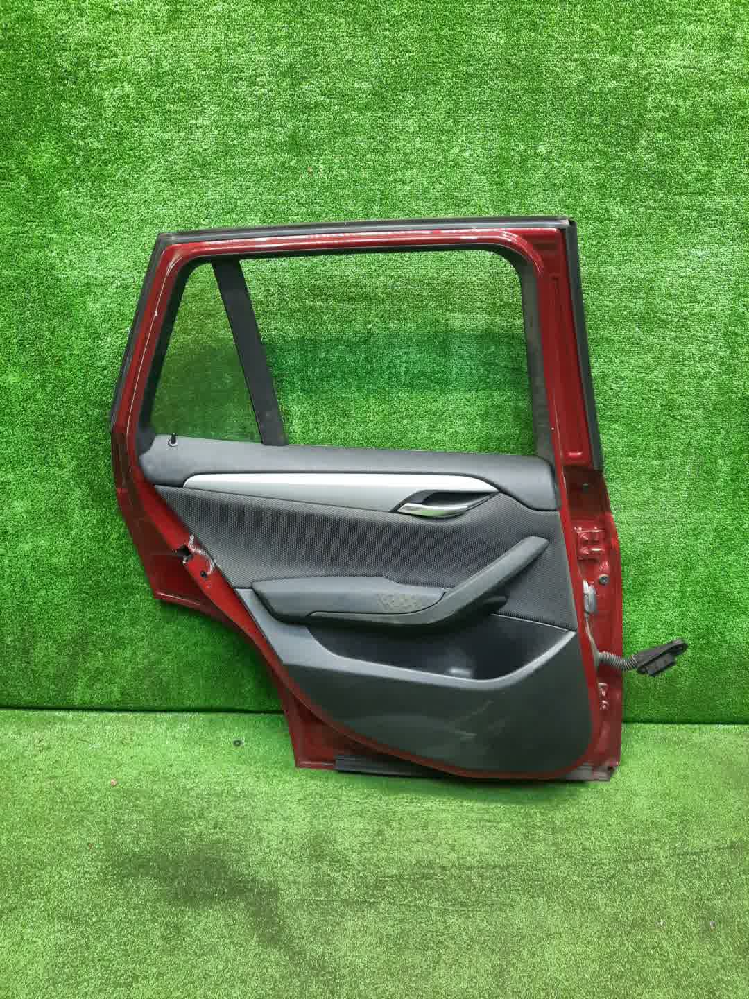 Дверь левая задняя BMW X1 E84 1422 4 ракурс