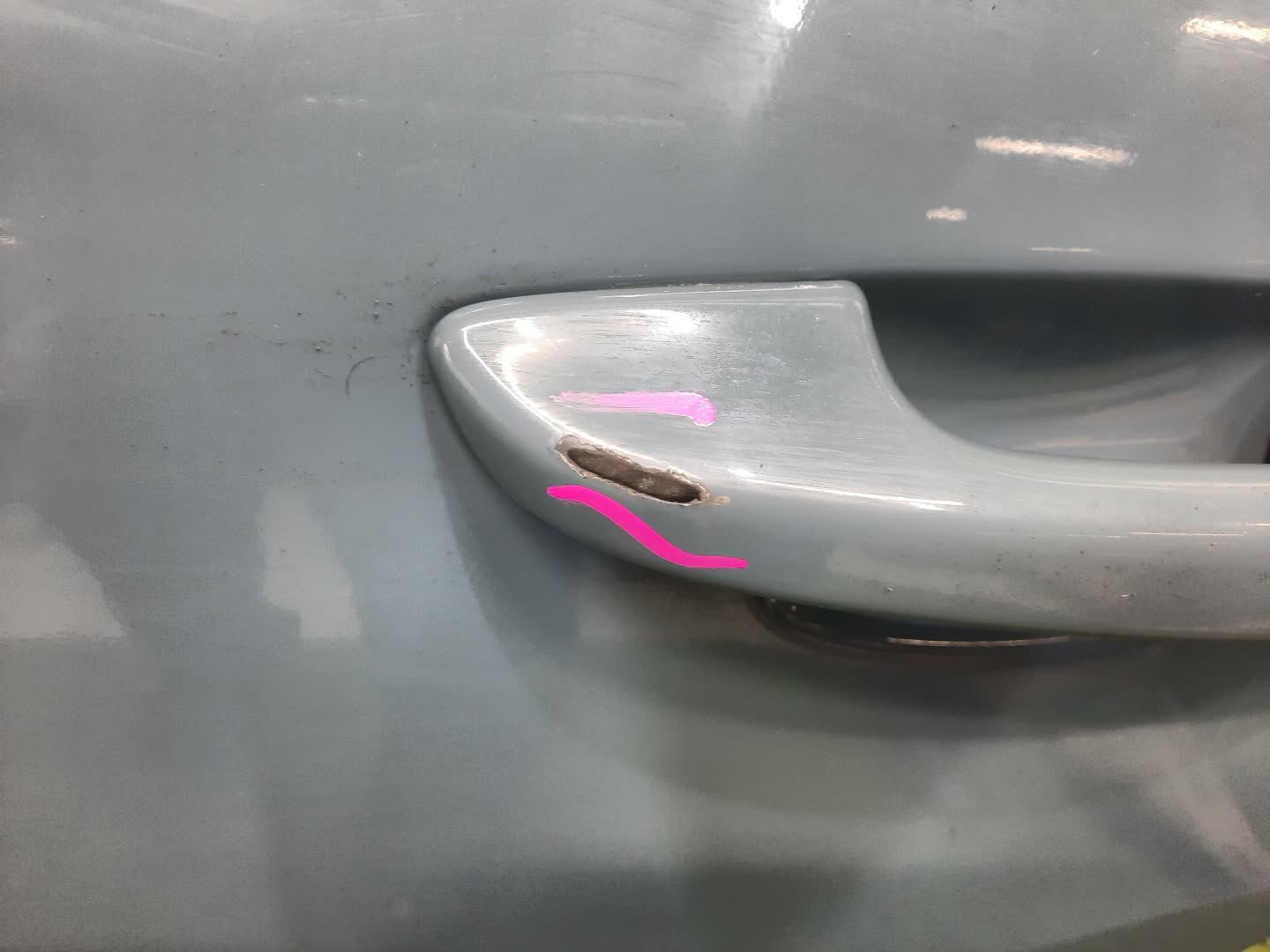 Дверь левая задняя PORSCHE CAYENNE 958 1439 5 ракурс Дверь левая задняя PORSCHE CAYENNE 958 1439 5 ракурс
