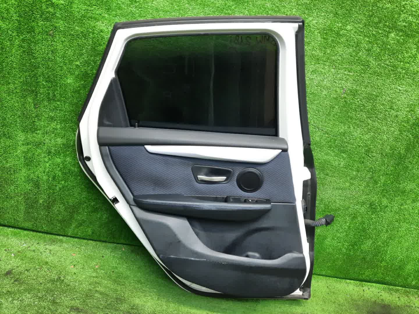 Дверь левая задняя BMW 2-Series Active Tourer F45 1453 4 ракурс