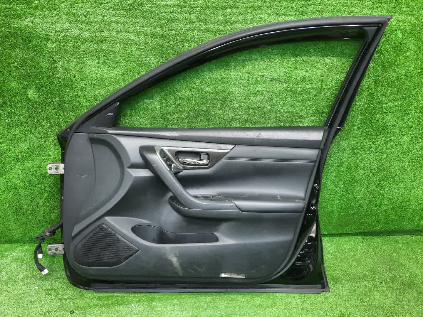 Дверь правая передняя NISSAN TEANA L33 1559 4 ракурс