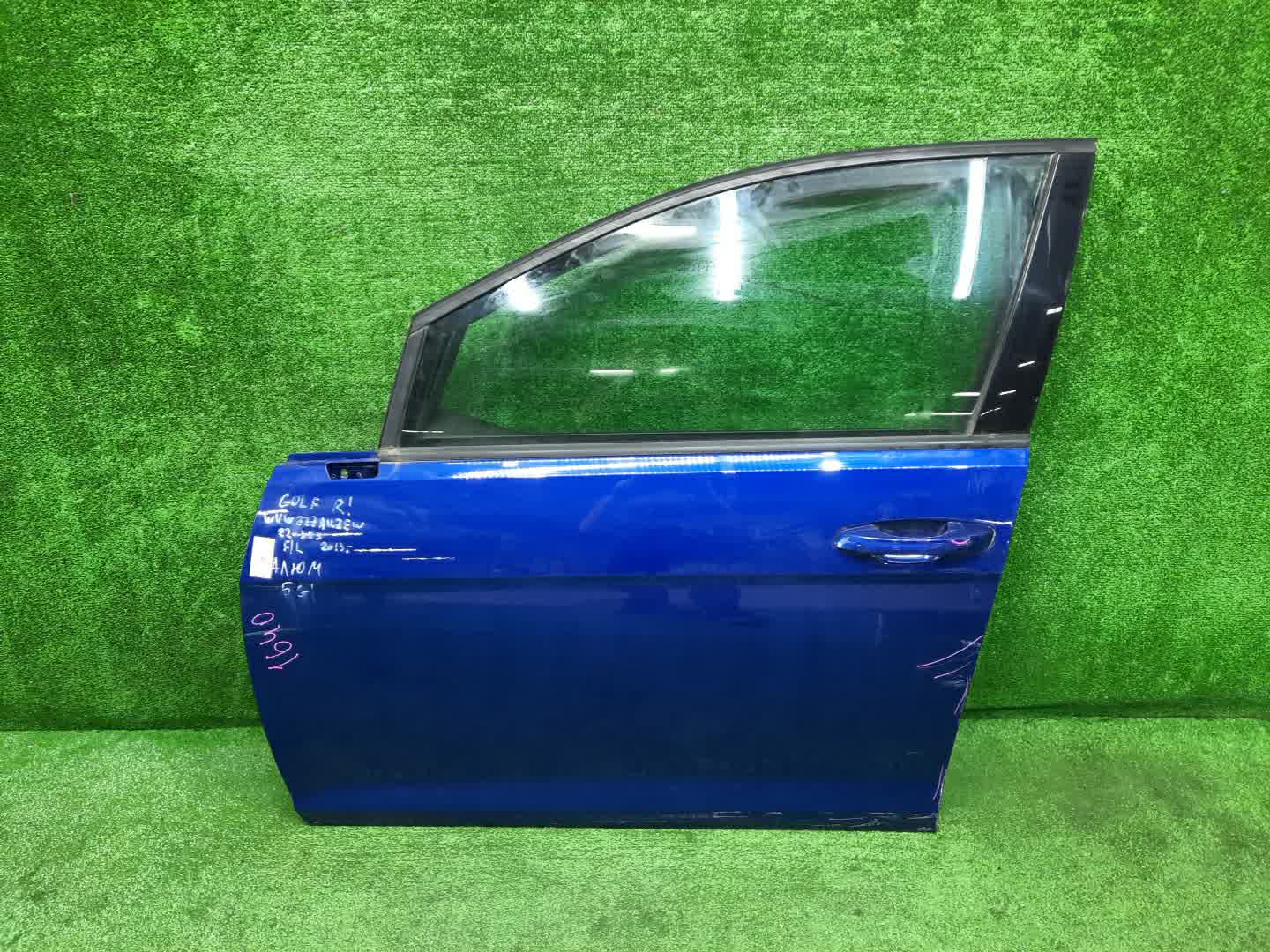 Дверь левая передняя VOLKSWAGEN GOLF MK7, 5G1 1640 1 ракурс