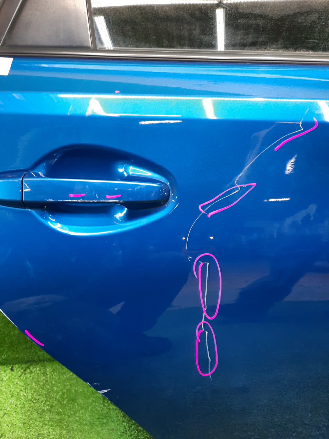 Дверь правая задняя TOYOTA AURIS ZWE186H, NZE181H, ZRE186H, NRE185H, NZE184H 1685 2 ракурс