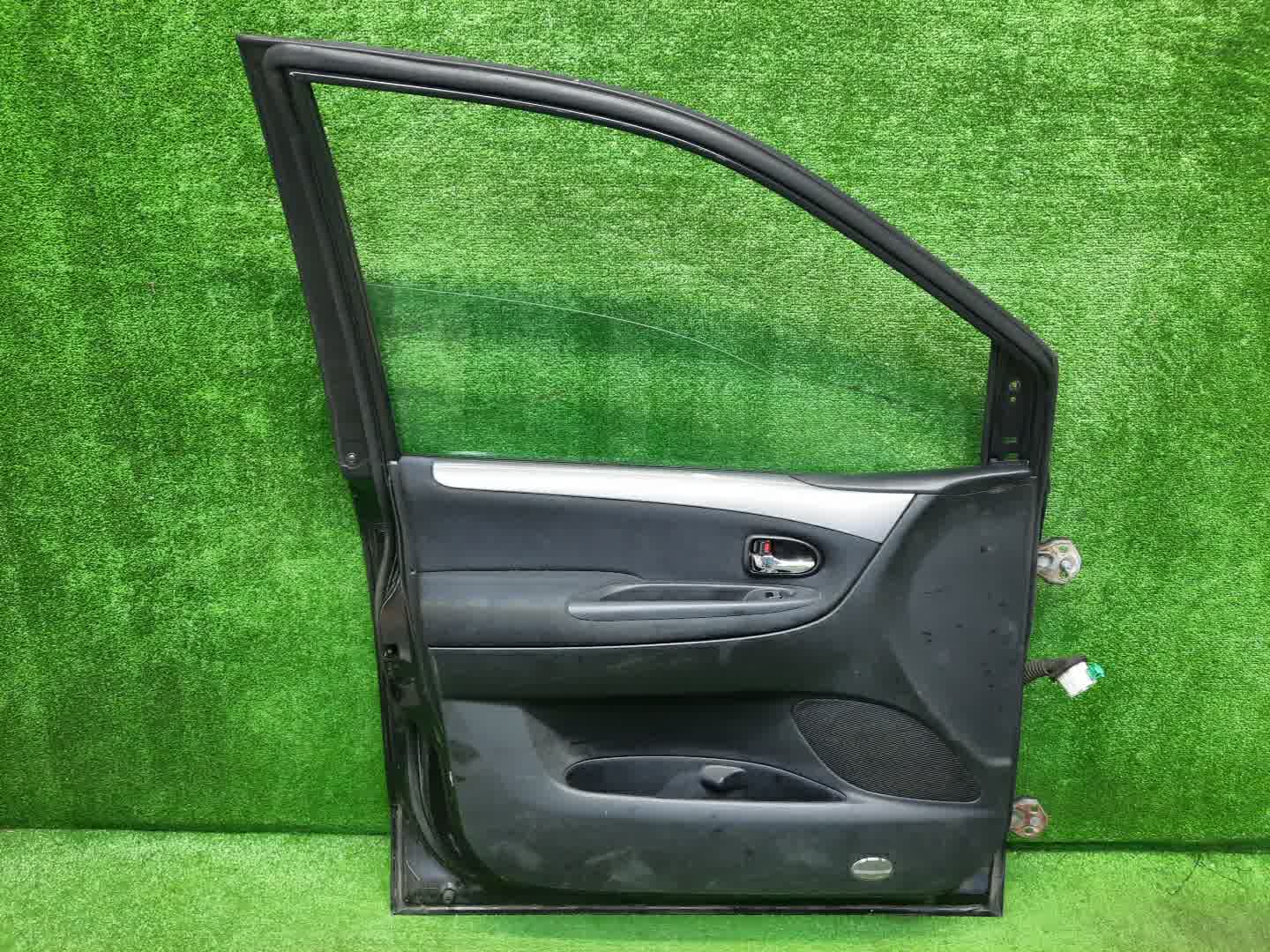 Дверь левая передняя MAZDA MPV LW3W, LW5W, LWEW, LWFW 1763 4 ракурс